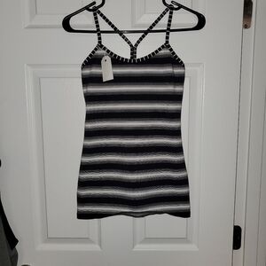 Lululemon POWER Y TANK
